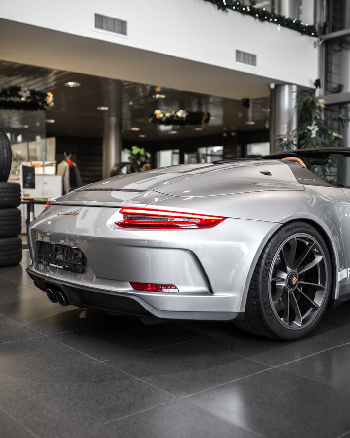 Porsche 911 2019