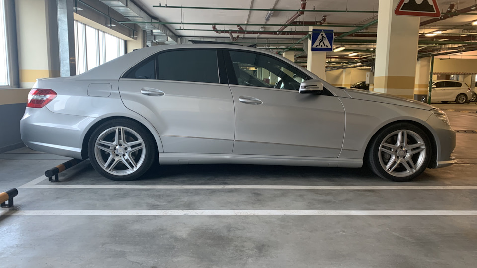 Смазка натяжного и обводного ролика — Mercedes-Benz E-Class (W212), 3,5 ...