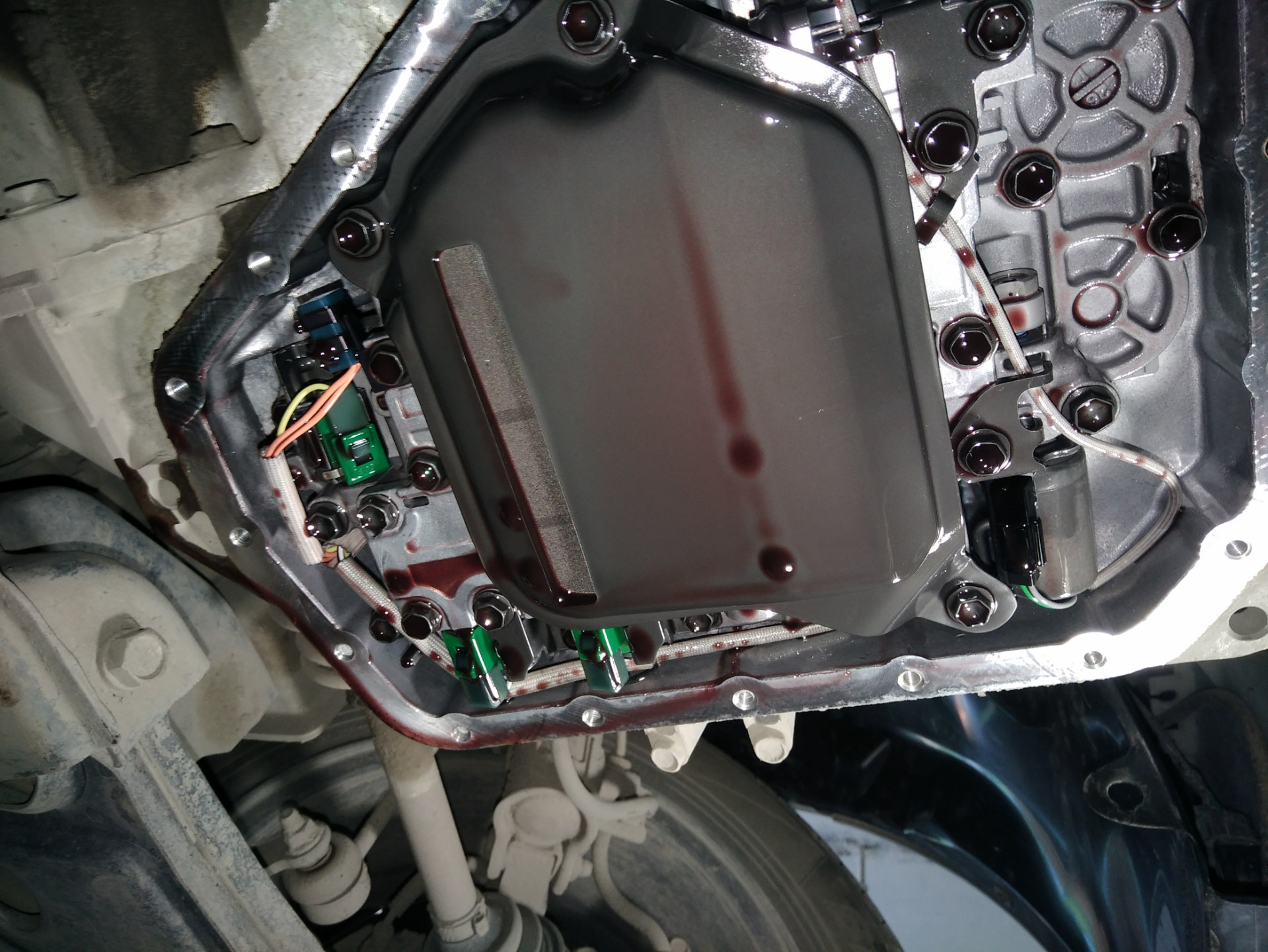 8. Замена акпп кобальт. Шевроле кобальт фильтр коробка автомат. Замена акпп кобальт. Фильтр акпп шевроле кобальт 2013.