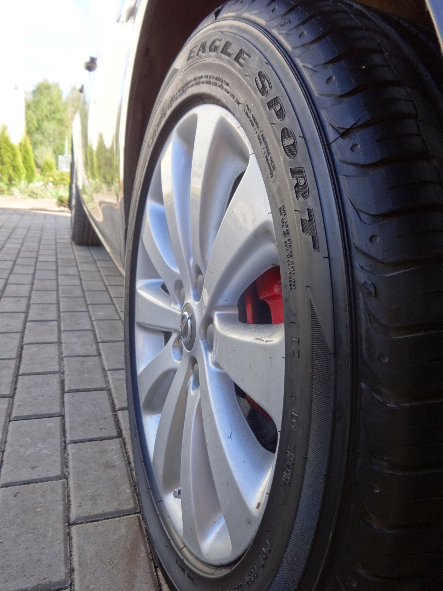 Goodyear eagle sport 215 55. Гудиер игл спорт TZ 215/55/17. Гудиер игл спорт 2 215/55 r17. Goodyear Eagle Sport TZ. 215 60 16 Гудиер игл спорт ТЗ.