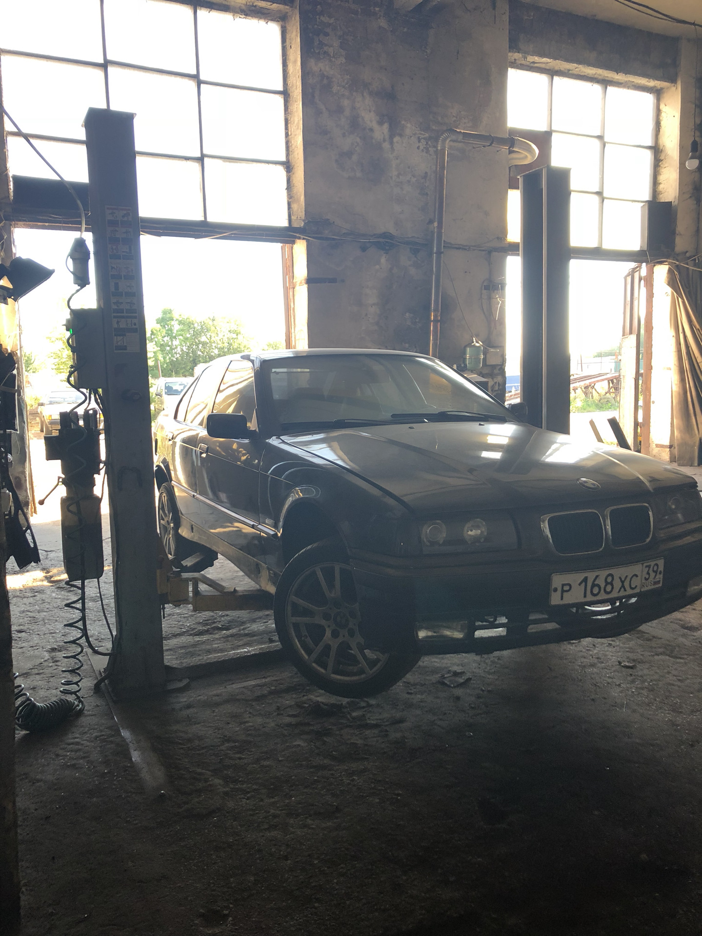 Переварка порогов и замена всей задней подвески. — DRIVE2