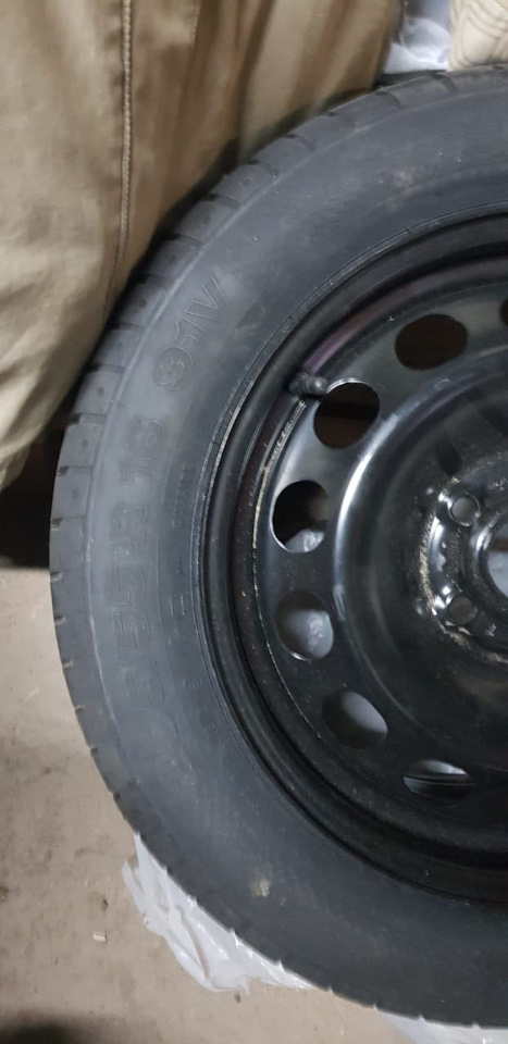 Шины летние Continental 205/55 R16, штампованные диски 16 на Skoda ...