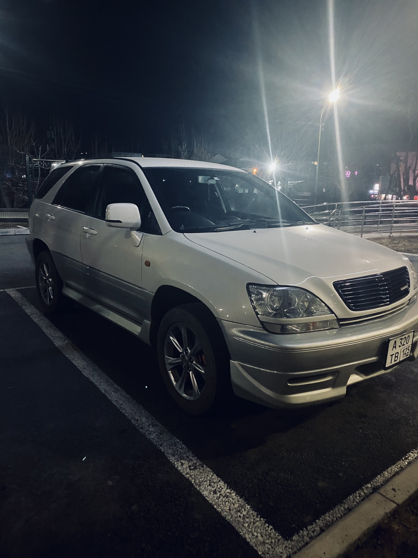 Сверловка харриер. Харриер 1 поколение. Сверловка харриер. Toyota harrier 1998 диски от 30. Toyota harrier 1998.