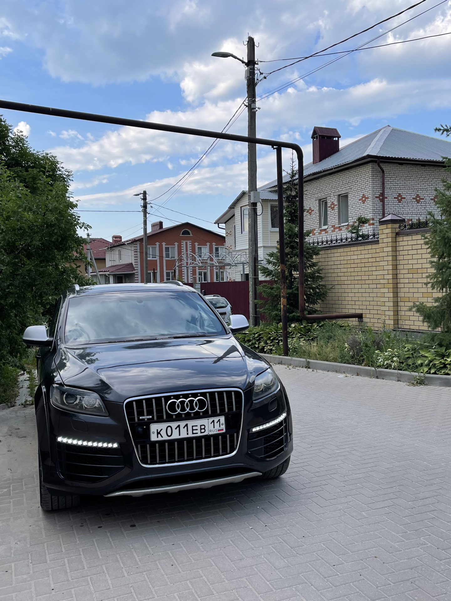 Обслуживание панорамы — Audi Q7 (1G), 6 л, 2011 года | мойка | DRIVE2