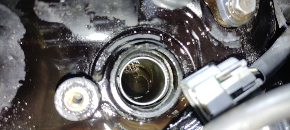 j0xFrt1YV49hbG0hNfKz7 V2XHE 960 можно ли сальник сажать на герметик