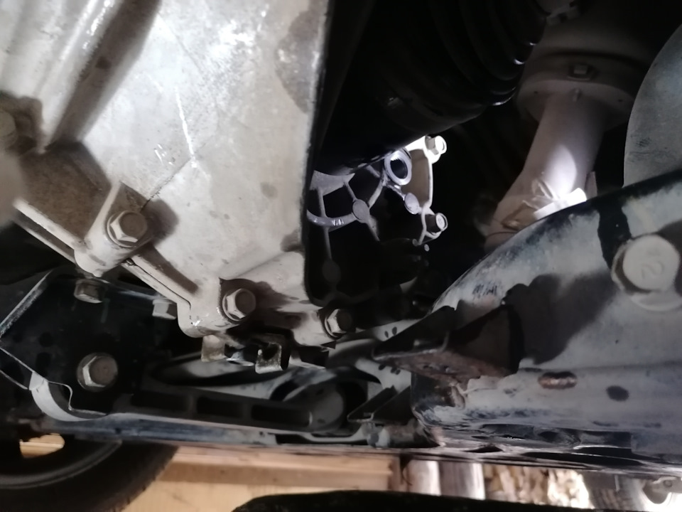 Замена масла в Мкпп — Hyundai Tucson (TL), 2 л, 2016 года | плановое ТО ...