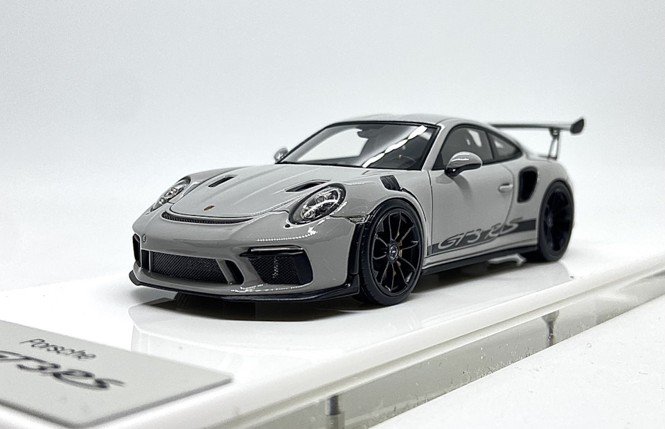 Porsche 911 GT3 RS 2018 1/43 makeup — Сообщество «Масштабные