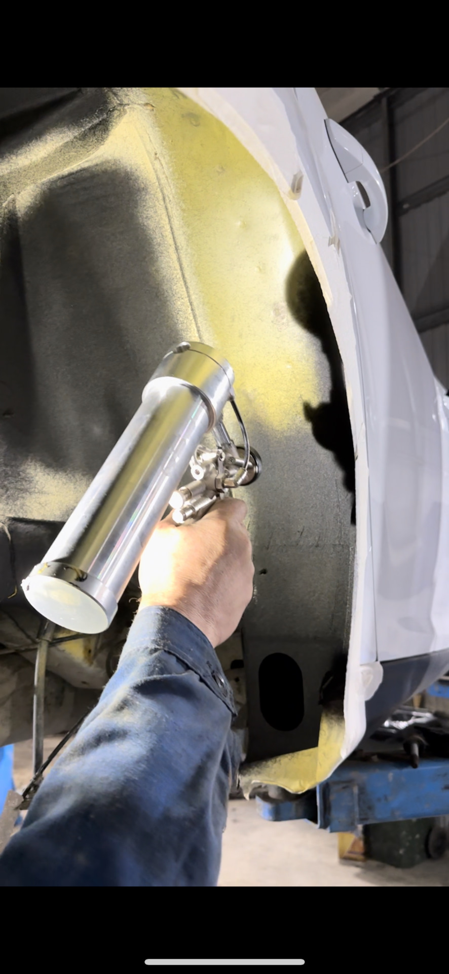 Обработка кузова и скрытых полостей — Ford Focus III Hatchback, 2 л ...