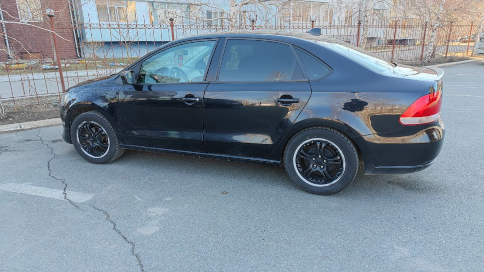 Новые диски r17 — Volkswagen Polo Sedan, 1,6 л, 2011 года | колёсные ...