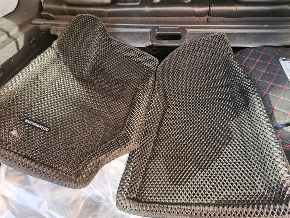 Передние ковры — Jeep Grand Cherokee (WK)