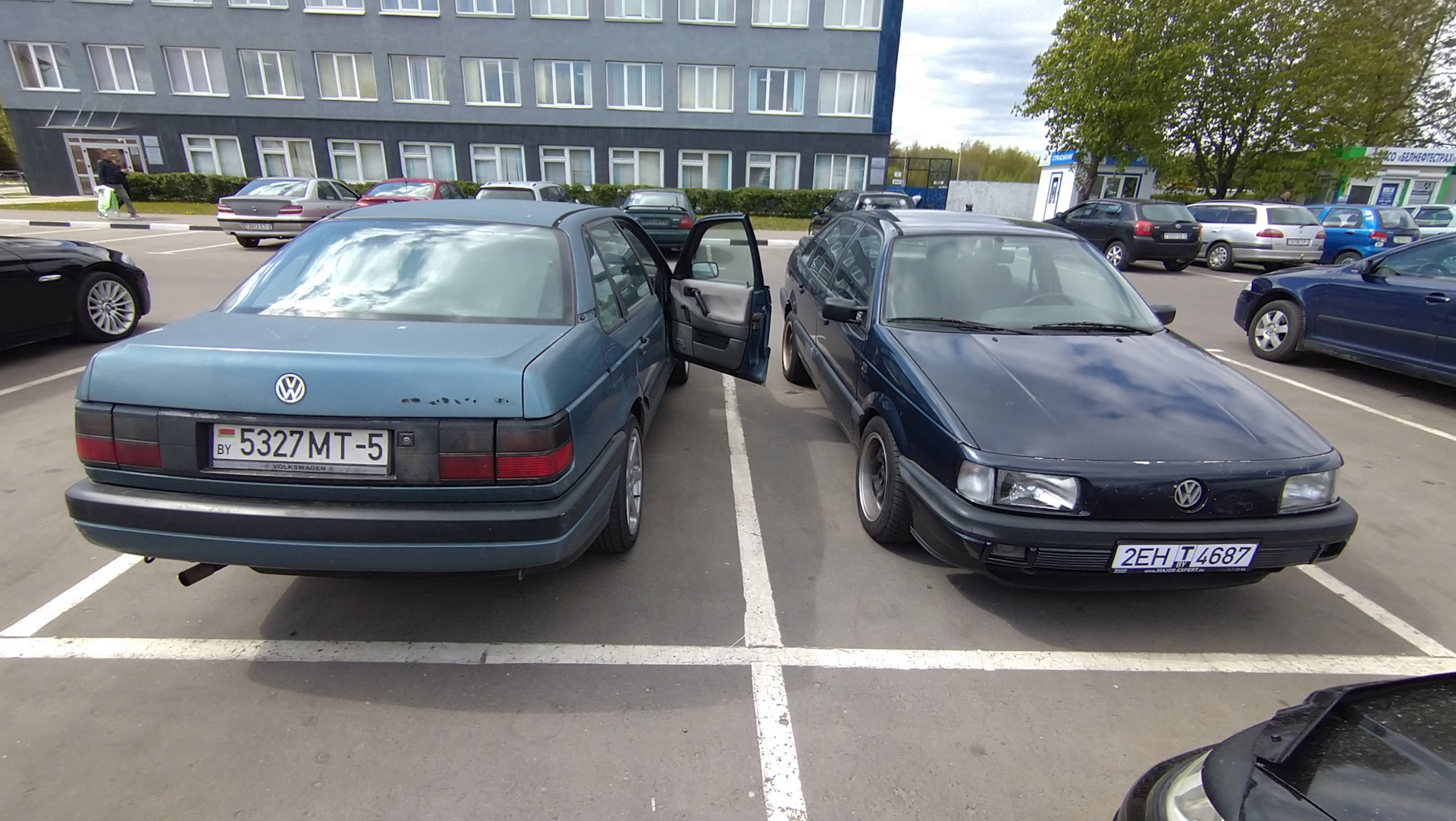 Это ведь нормально, обрасти ещё одним пассатом? — Volkswagen Passat B3, 2  л, 1988 года | наблюдение | DRIVE2