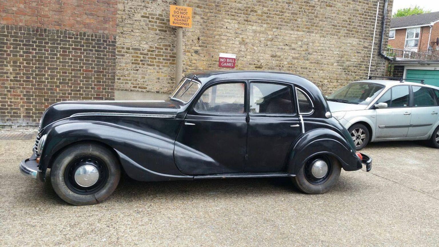 1938 Renault Coupe