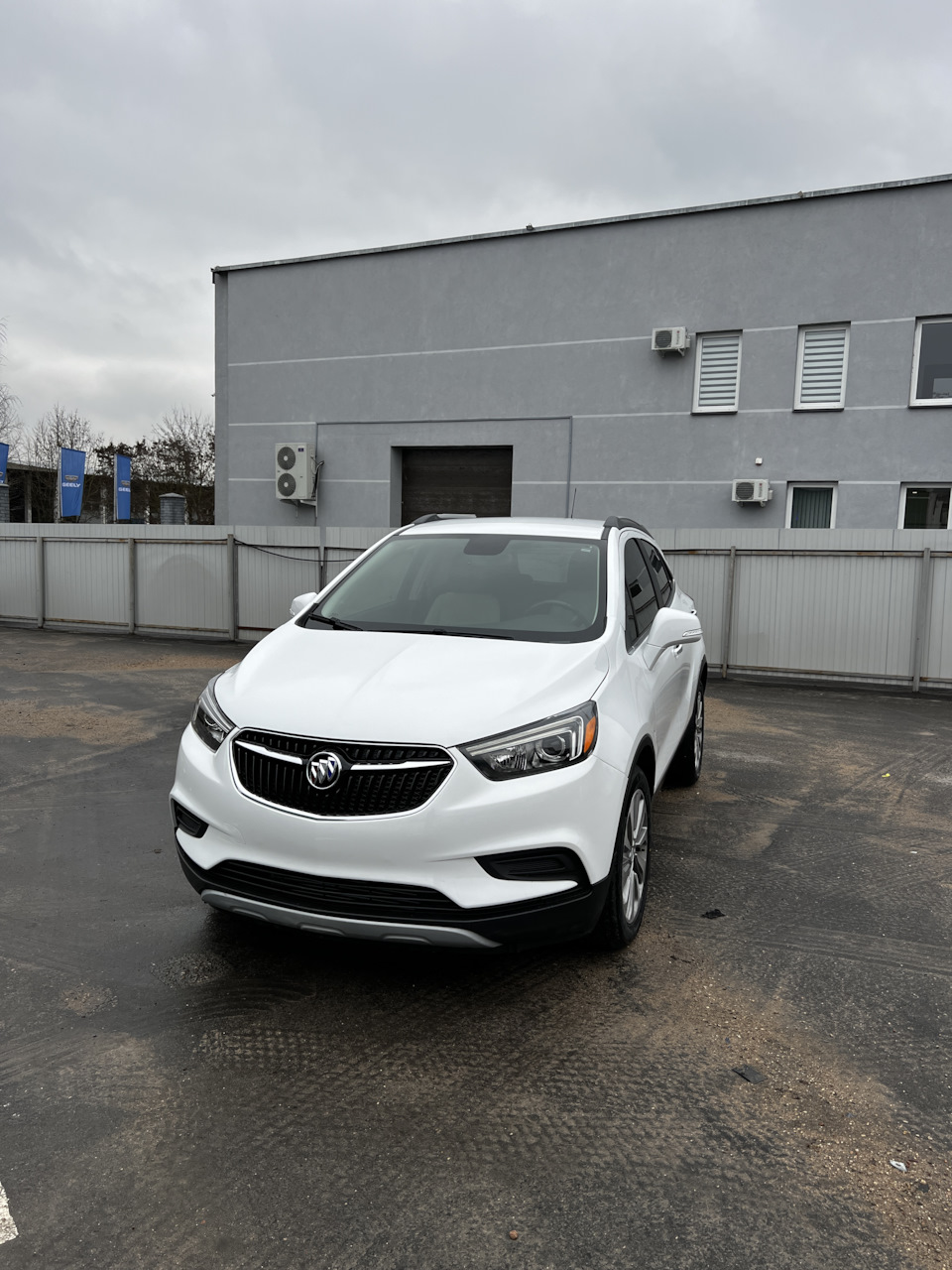 Кузовные работы — Buick Encore, 1,4 л, 2018 года | кузовной ремонт | DRIVE2