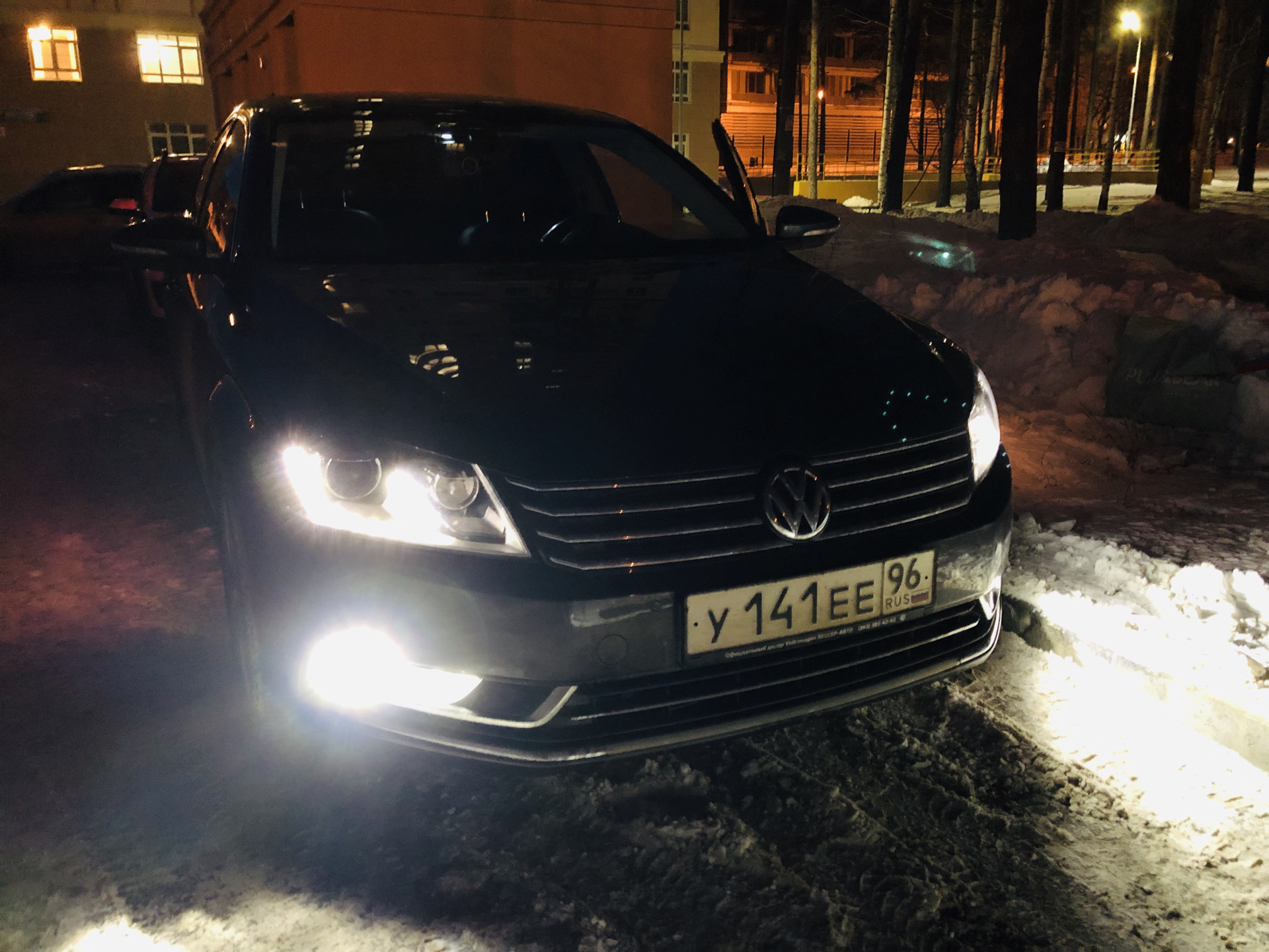 Противотуманные фары volkswagen passat b7. Птф пассат б7. Противотуманные фары пассат б7. Пассат б7 противотуманные фары. Passat b7 светодиодные фары.