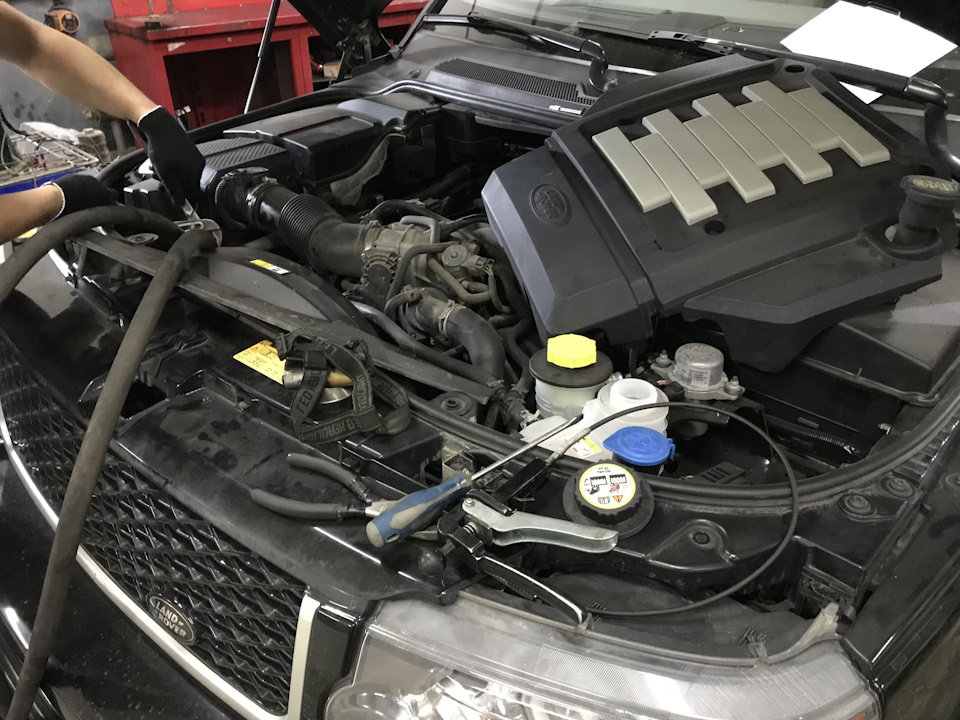Фото в бортжурнале Land Rover Range Rover Sport (1G)