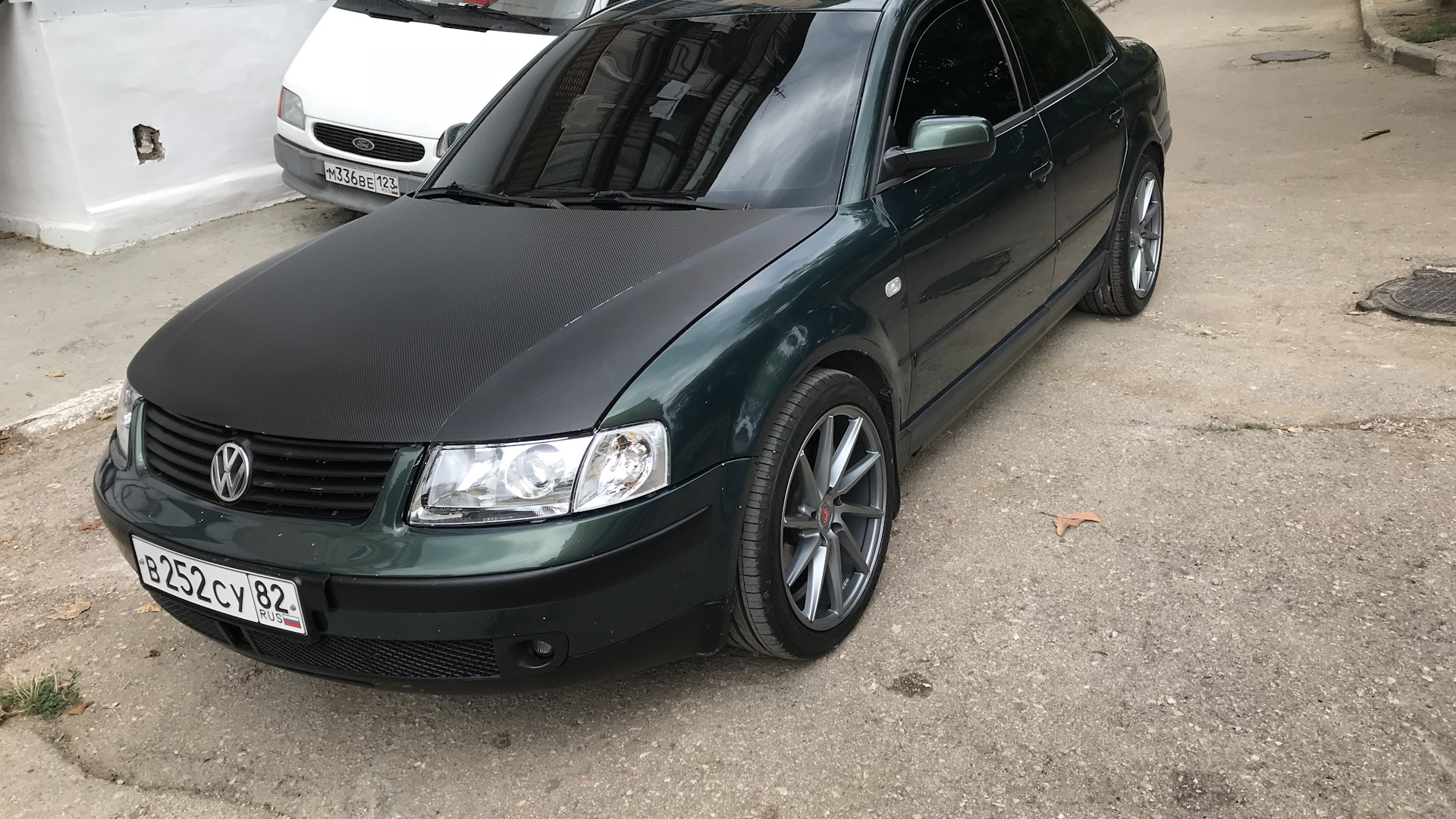 Р б 5. VW Passat b5 черный r17. Volkswagen Passat b5 r. Volkswagen Passat b5 на Vossen. VW Passat b5 Disk.