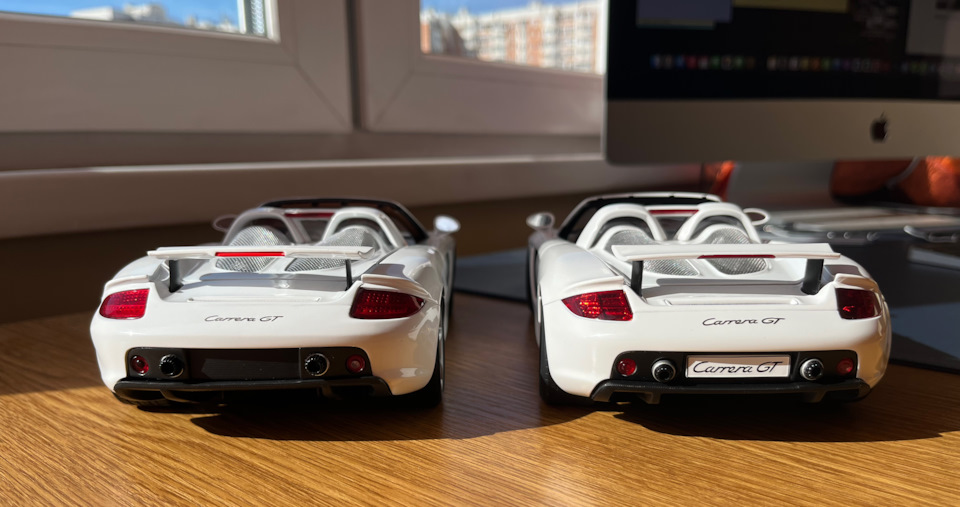 Porsche Carrera GT 1:18 производителей Autoart и Minichamps, найти
