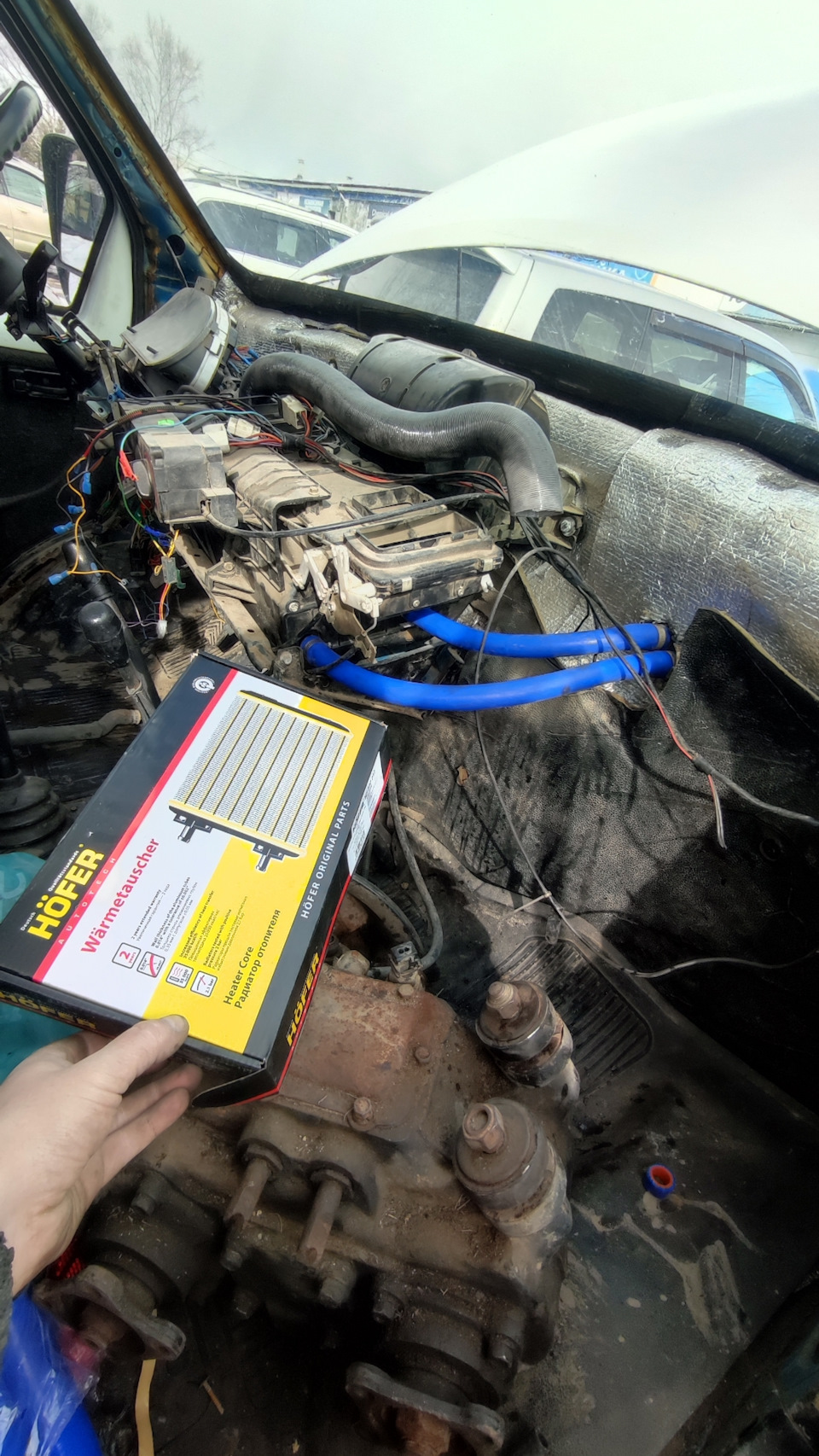 Замена радиатора печки — ГАЗ Соболь 4х4, 2,5 л, 2010 года | запчасти ...