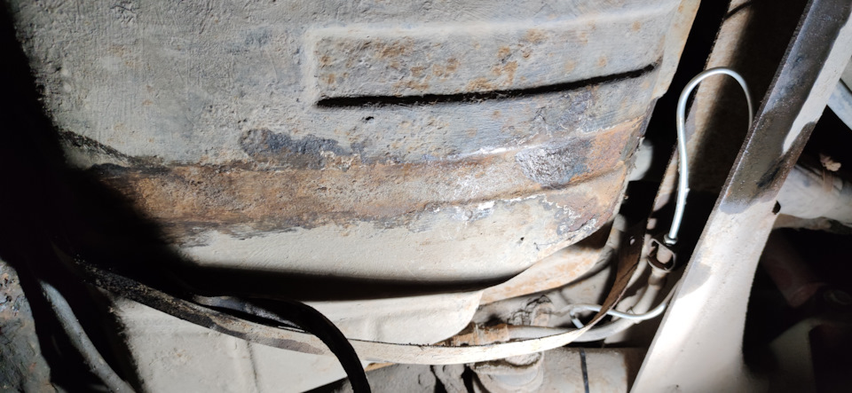 Потек топливный бак. — Lada 21124, 1,6 л, 2006 года | поломка | DRIVE2