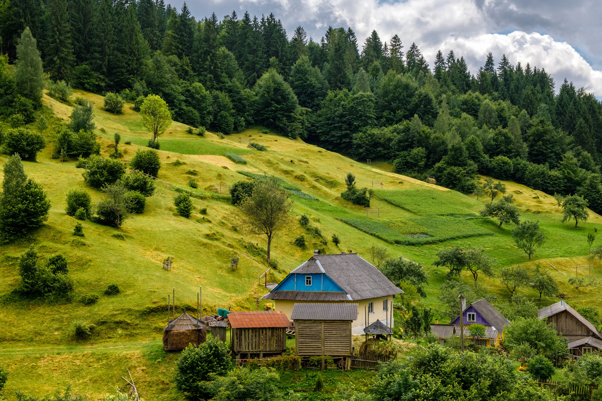 Земли западной украины