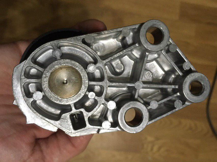 Комлект ГРМ GATES K015419XS и поликлиновый ремень 6PK1873 — Chevrolet ...