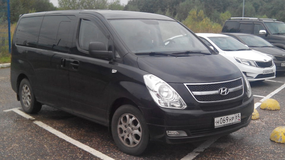 вставить стёкла в hyundai grand starex