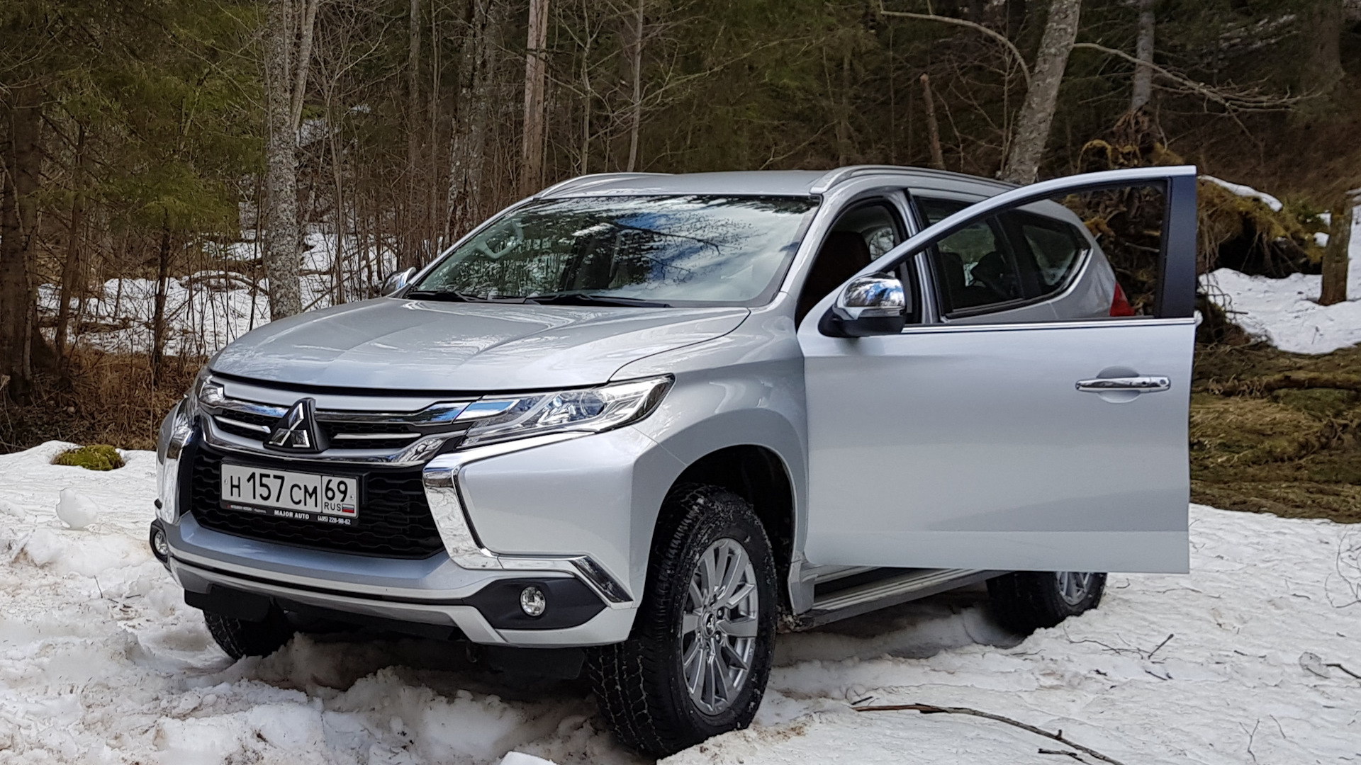 Новый mitsubishi pajero sport. Паджеро спорт недостатки. Митсубиси паджеро спорт новый. Паджеро спорт недостатки. Mitsubishi pajero sport 2016.