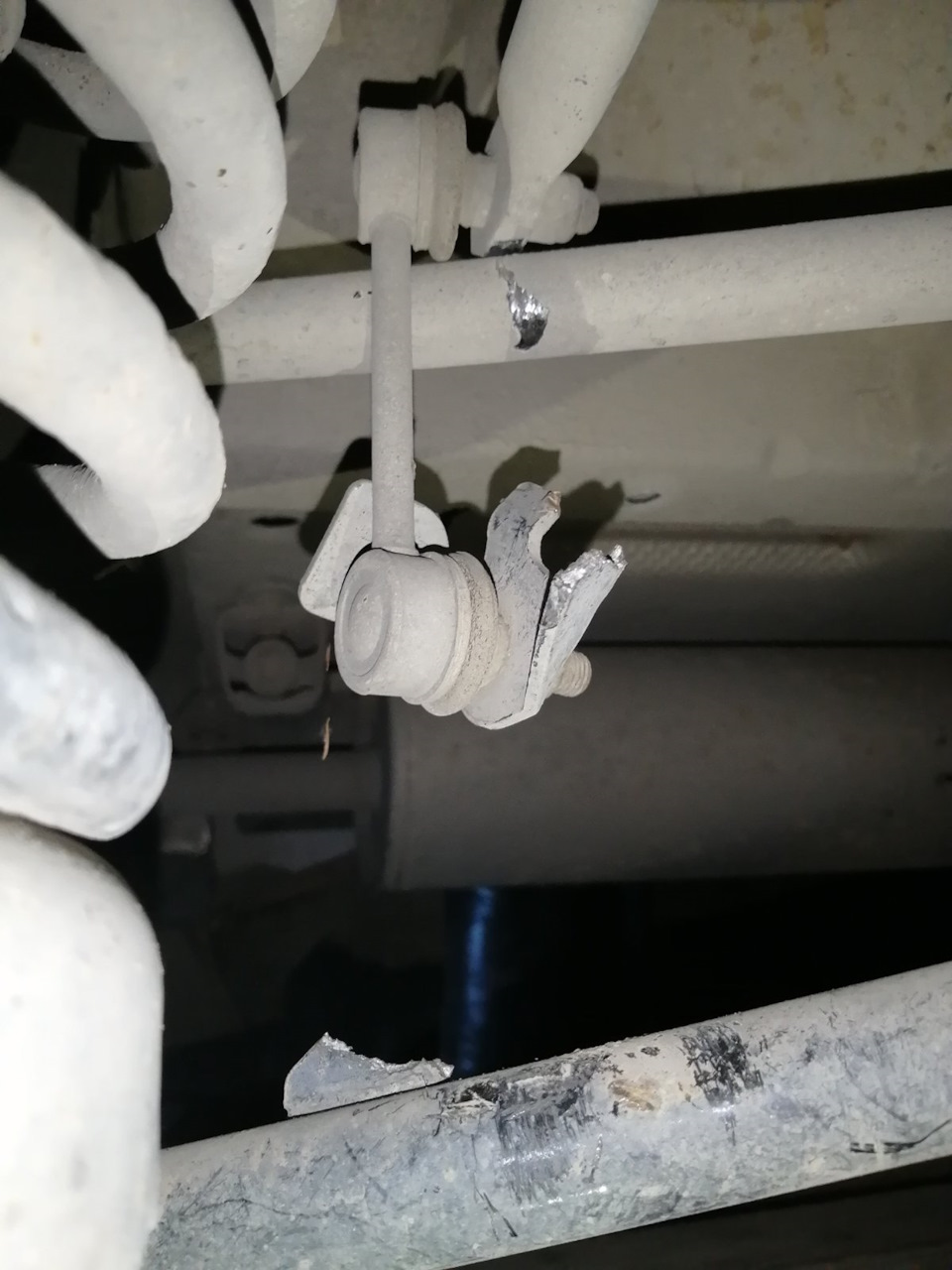 Хруст сзади — Chery Tiggo 5, 2 л, 2014 года | поломка | DRIVE2