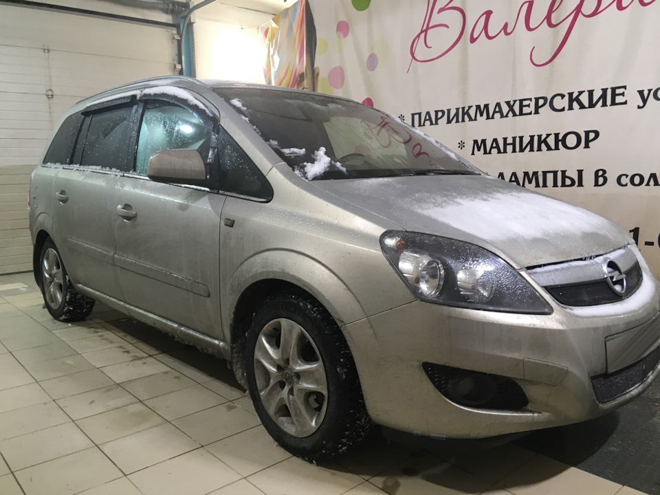 Фото в бортжурнале Opel Zafira B