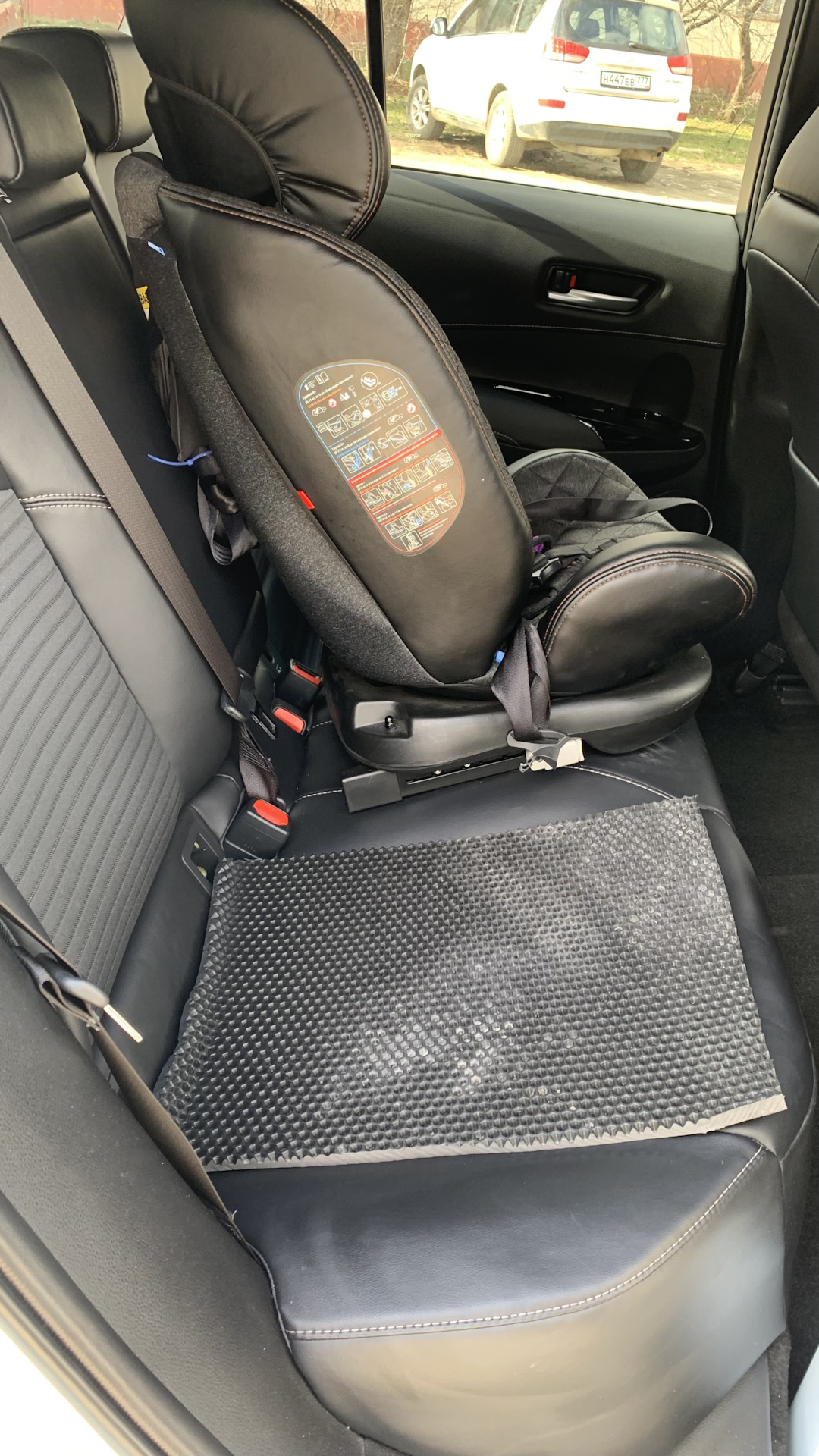 Эво коврик в багажник — Toyota Corolla Touring, 1,8 л, 2020 года ...
