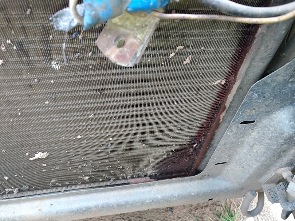 Заклинило тормозной поршень — Mitsubishi Pajero Sport (2G), 2,5 л, 2012 ...