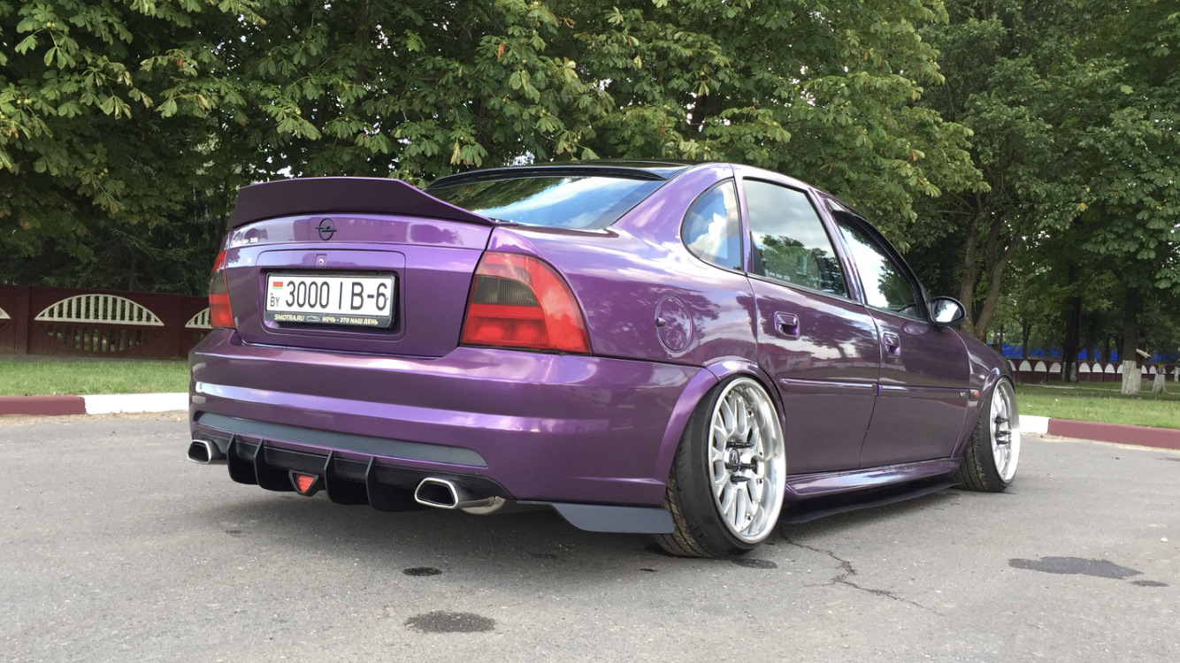 Opel Vectra stance