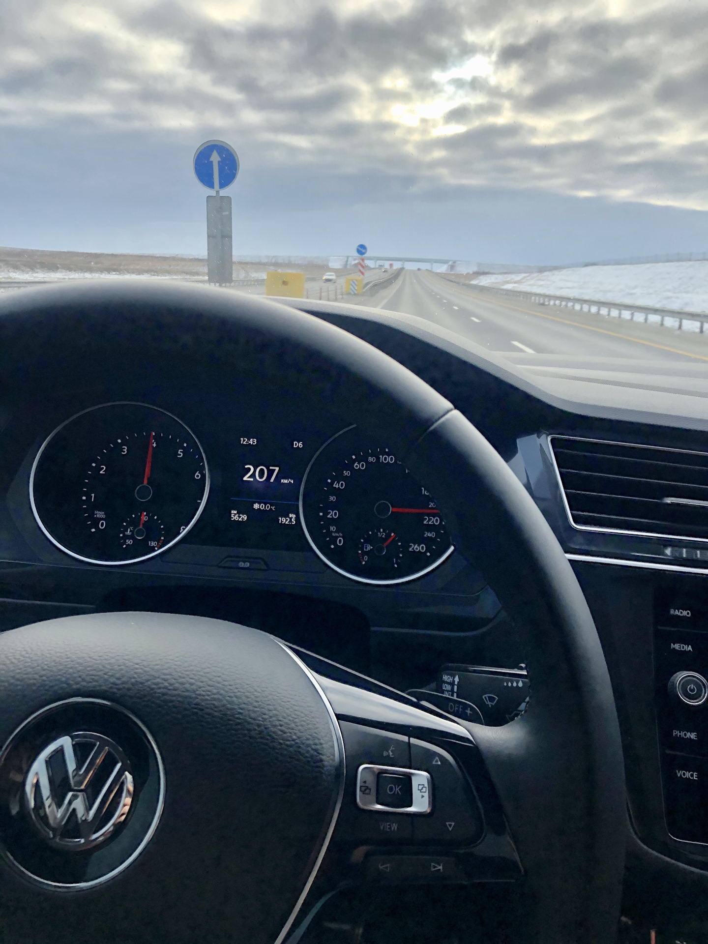 Скорость — Volkswagen Tiguan (2G), 1,4 л, 2019 года | покатушки | DRIVE2