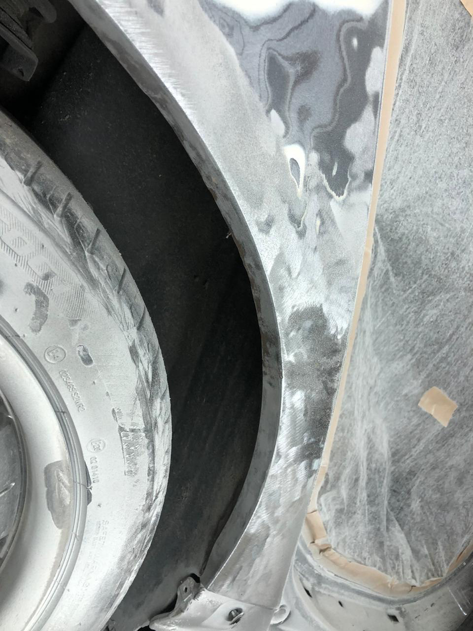 Подлокотник. Найдето и поставлето. — Nissan Tiida (1G), 1,6 л, 2008 ...