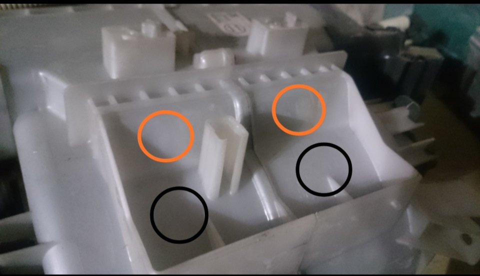 Обдув ног задних пассажиров — Toyota Caldina (241), 2 л, 2003 года ...