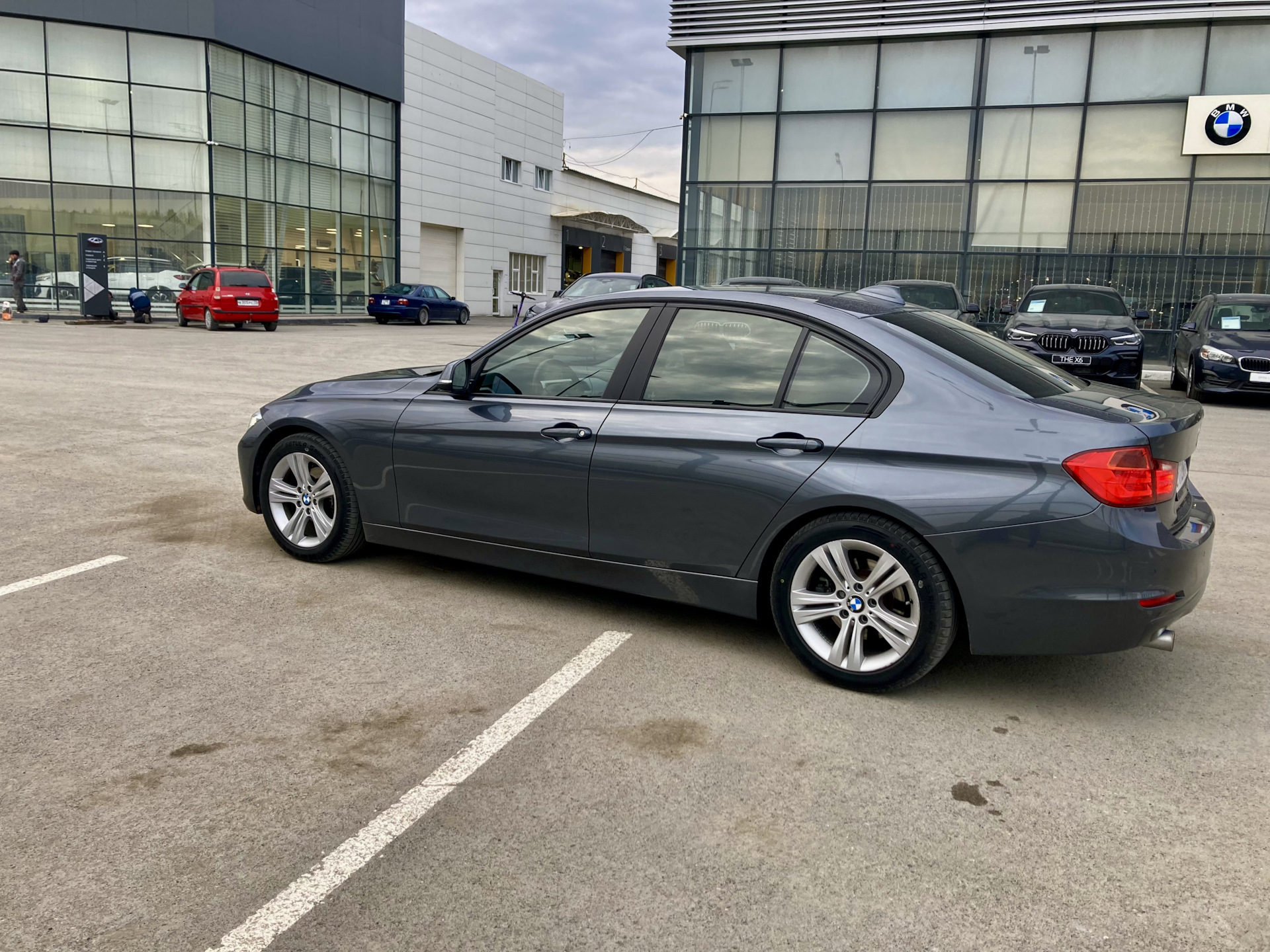 392 стиль. Лето. Бюджетный вариант — BMW 3 series (F30), 1,6 л, 2013 года |  колёсные диски | DRIVE2