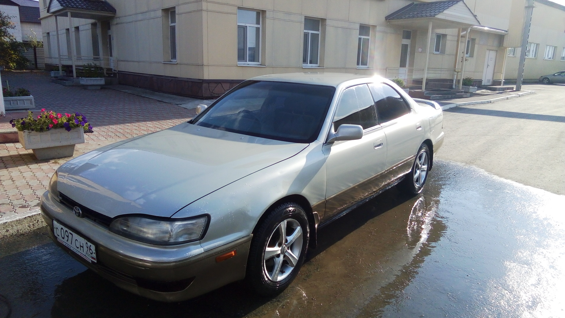 Toyota camry prominent фото