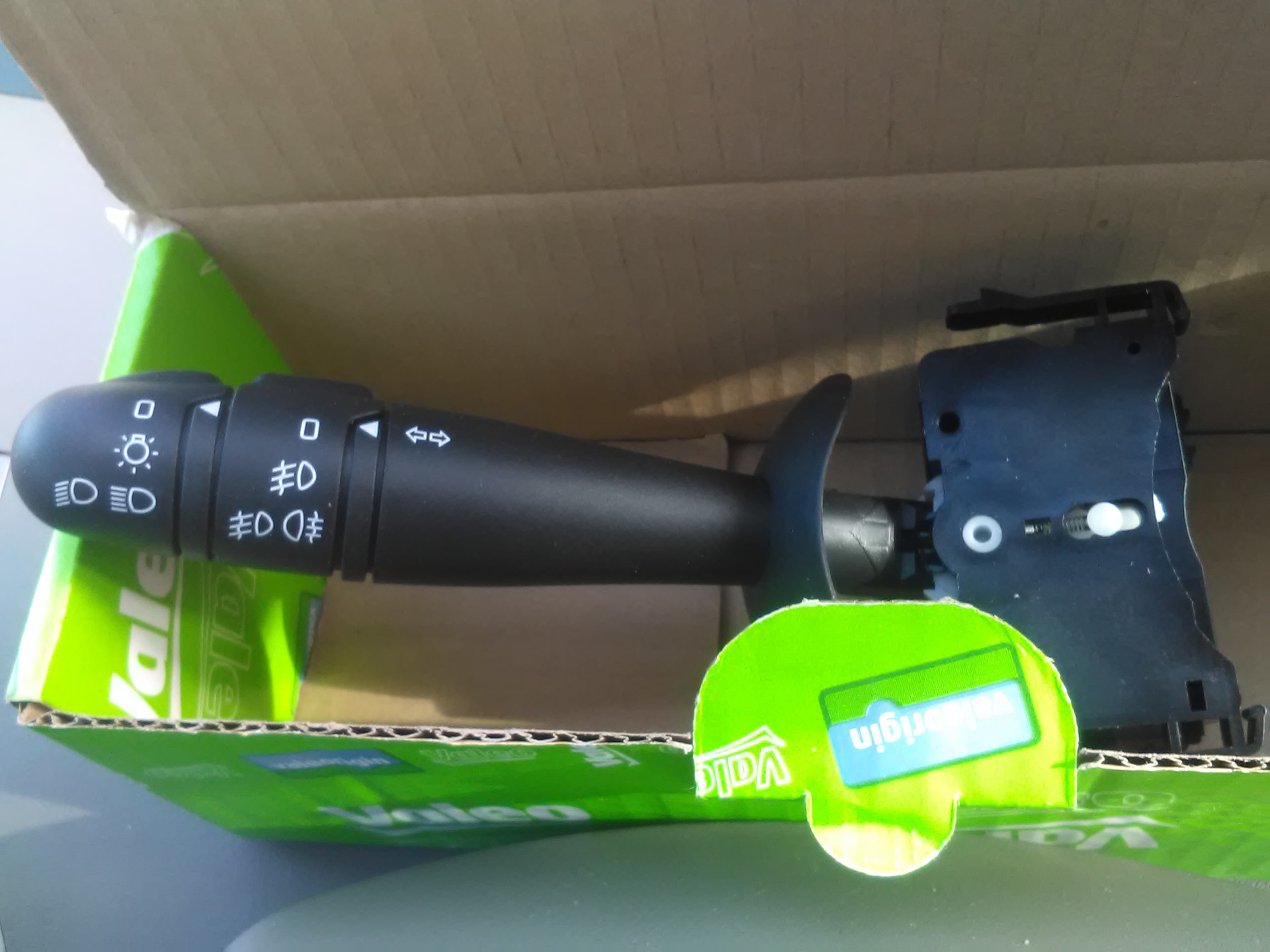 Замена подрулевого переключателя на свет. — Renault Espace (4G), 2,2 л ...