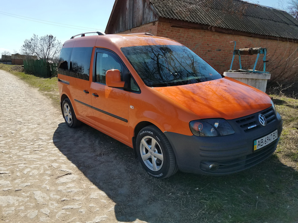 Photo from the logbook Volkswagen Caddy (3G)