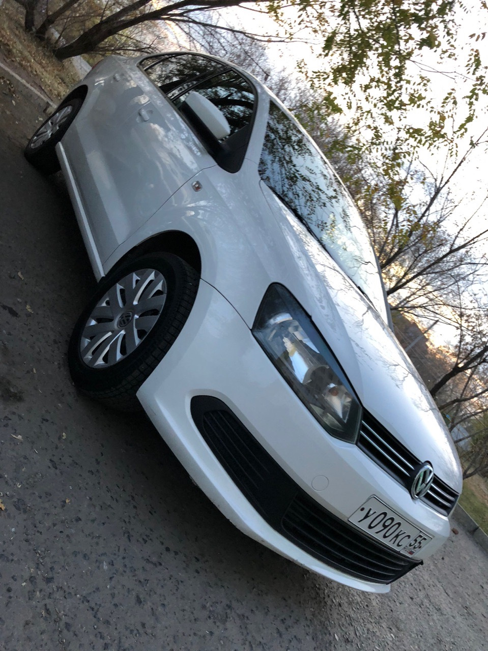 Polo уезжает на зиму в гараж — Volkswagen Polo Sedan, 1,6 л, 2014 года |  мойка | DRIVE2