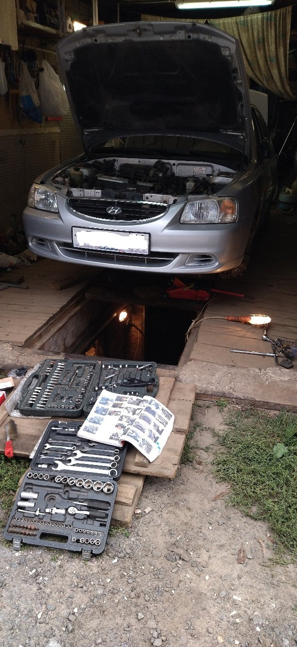 №66_Замена выжимного подшипника _138 160 км — Hyundai Accent (2G), 1,5 ...