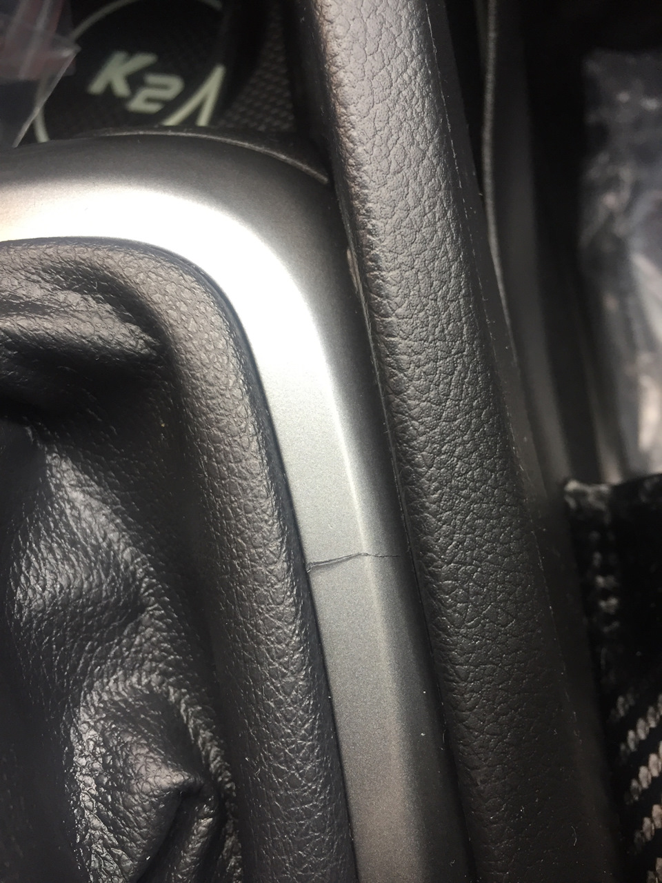 Накладка на КПП установлено — KIA Rio (3G), 1,4 л, 2012 года ...