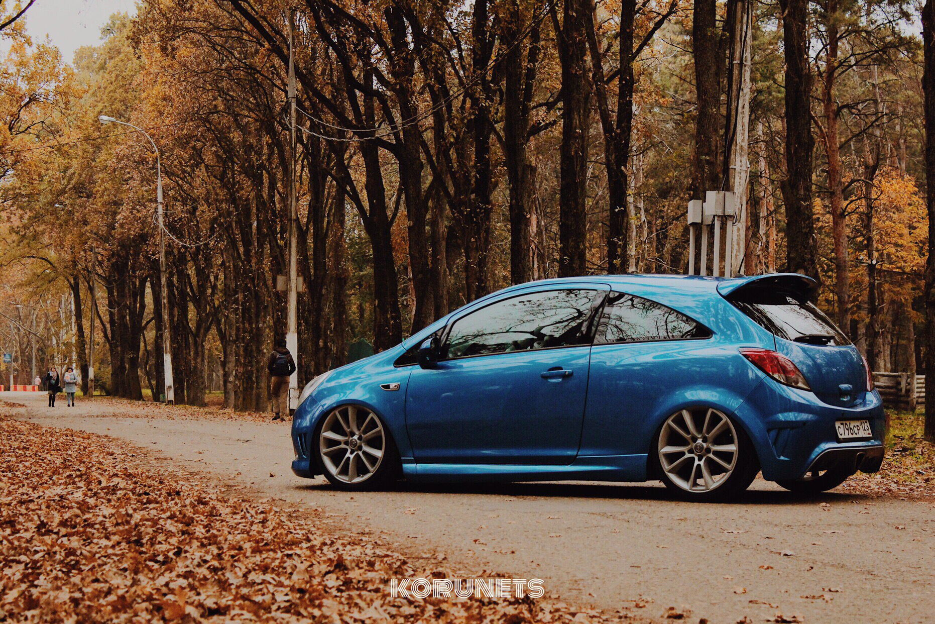 На корсу д. Opel Corsa d OPC. Opel Corsa d stance. Opel Corsa r 19. Opel Corsa OPC stance.