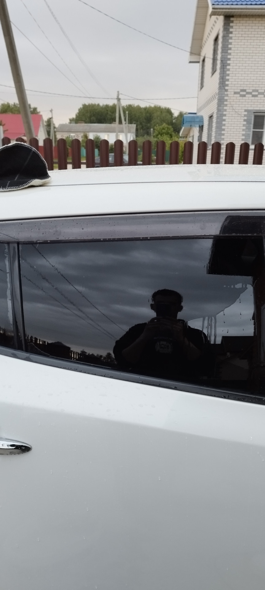 Победа над водным камнем на окнах. — Nissan Leaf (1G), 2014 года ...