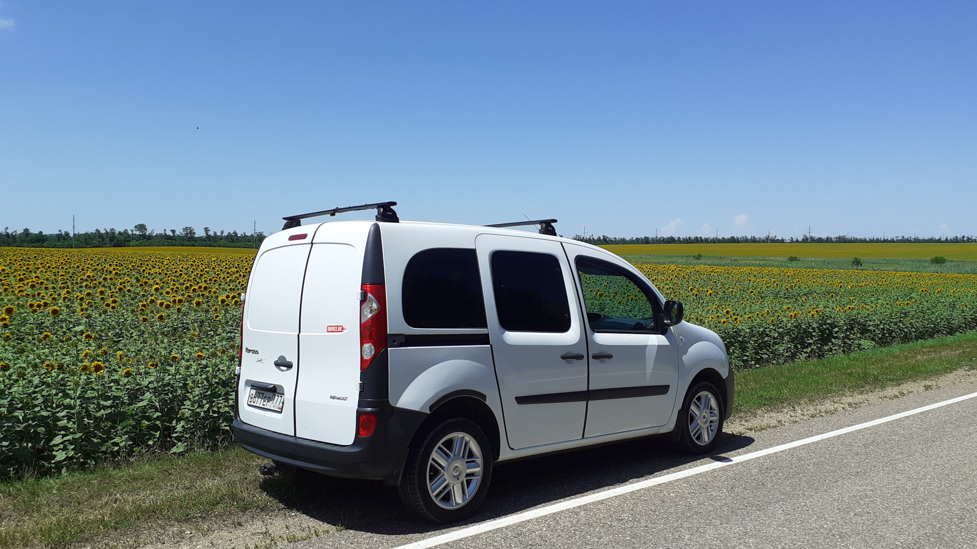 Renault Kangoo (2G) 1.5 дизельный 2009 | 2 🇫🇷 Весёлый фургончик на DRIVE2