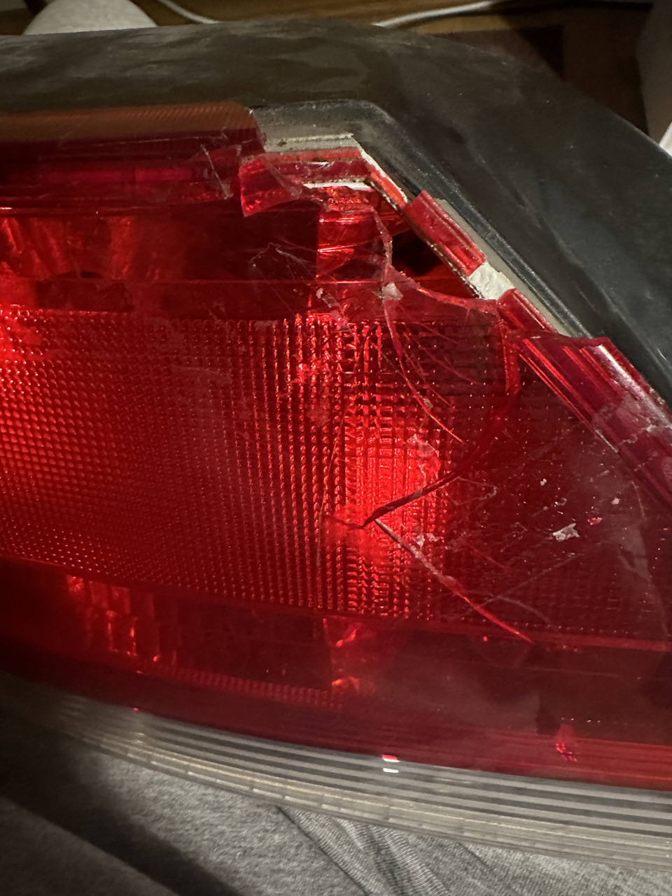 Замена заднего фонаря и немного мыслей — Opel Astra H, 1,8 л, 2007 года ...