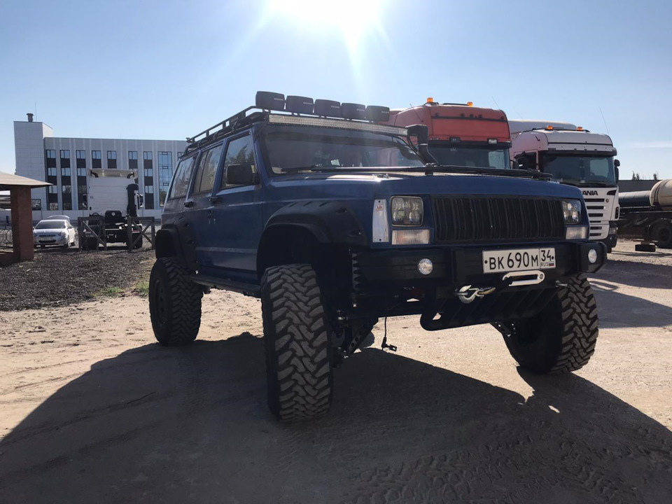 Фото в бортжурнале Jeep Cherokee (XJ)
