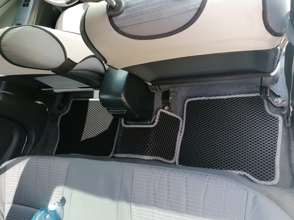 Приятные плюшки для комфорта — Nissan Almera Classic (B10), 1,6 л, 2007 ...