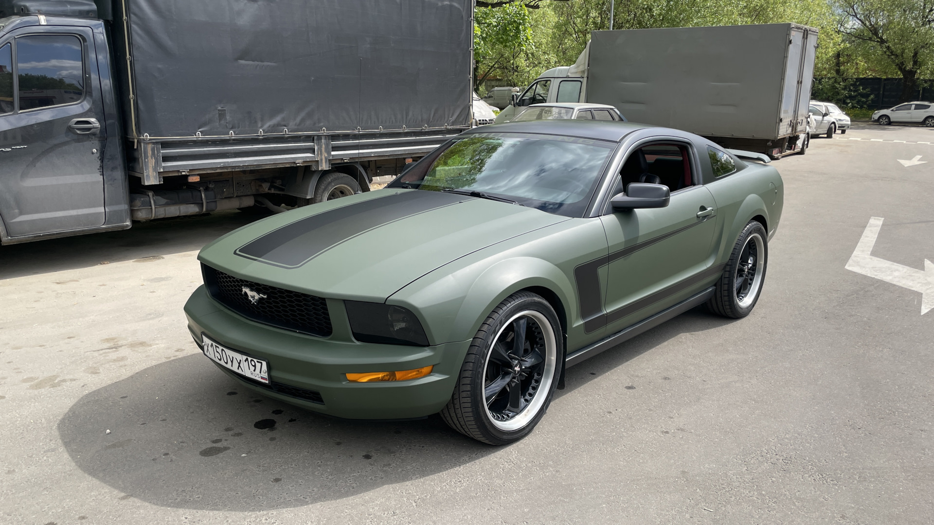 Ford Mustang 2005 Trunk