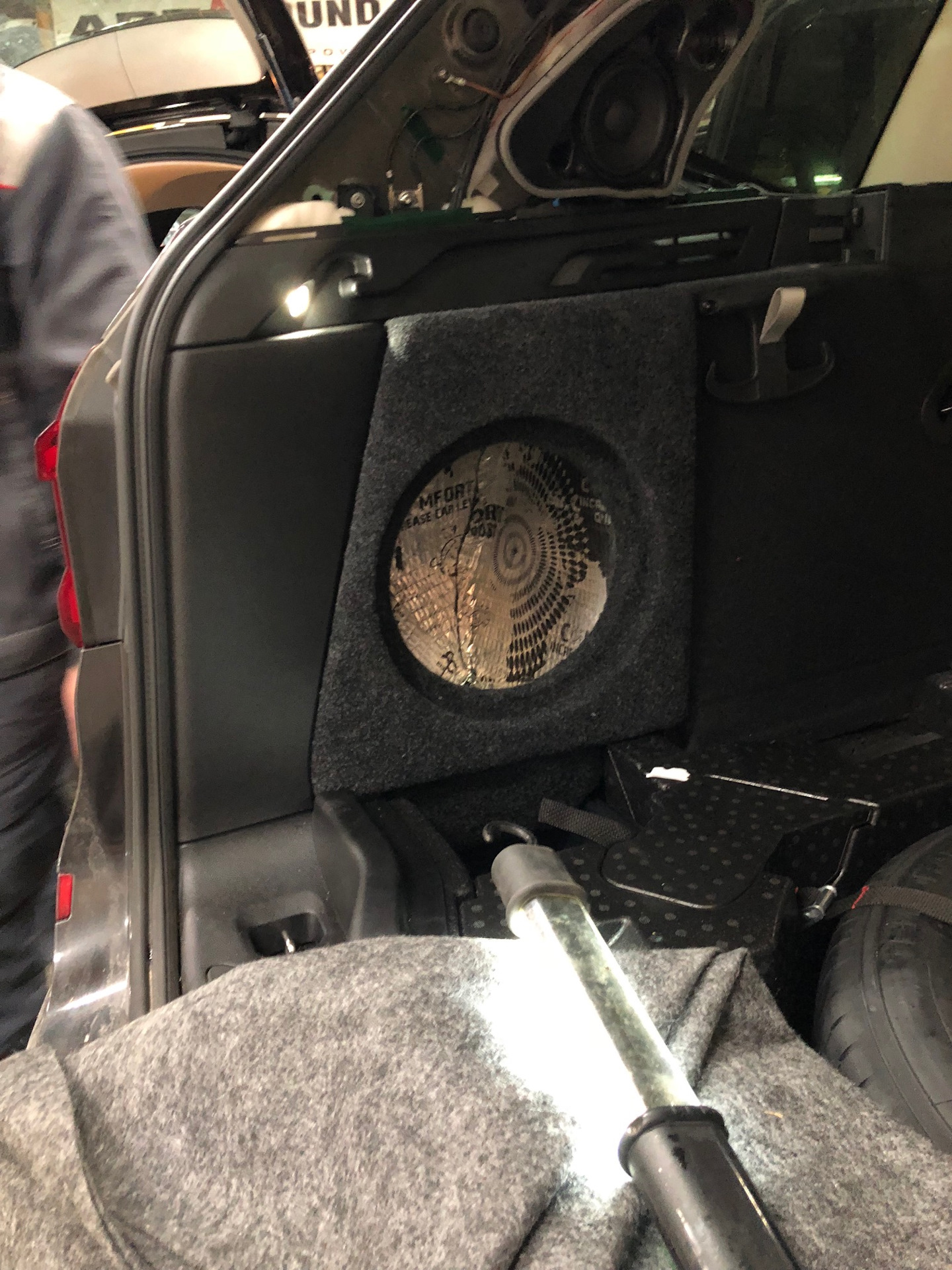 минусы саб. минусы саб. короб для мачете спорт 12 д2. самый жесткий бас в мире. саб мачете спорт д2 коммутация в 2 ом.